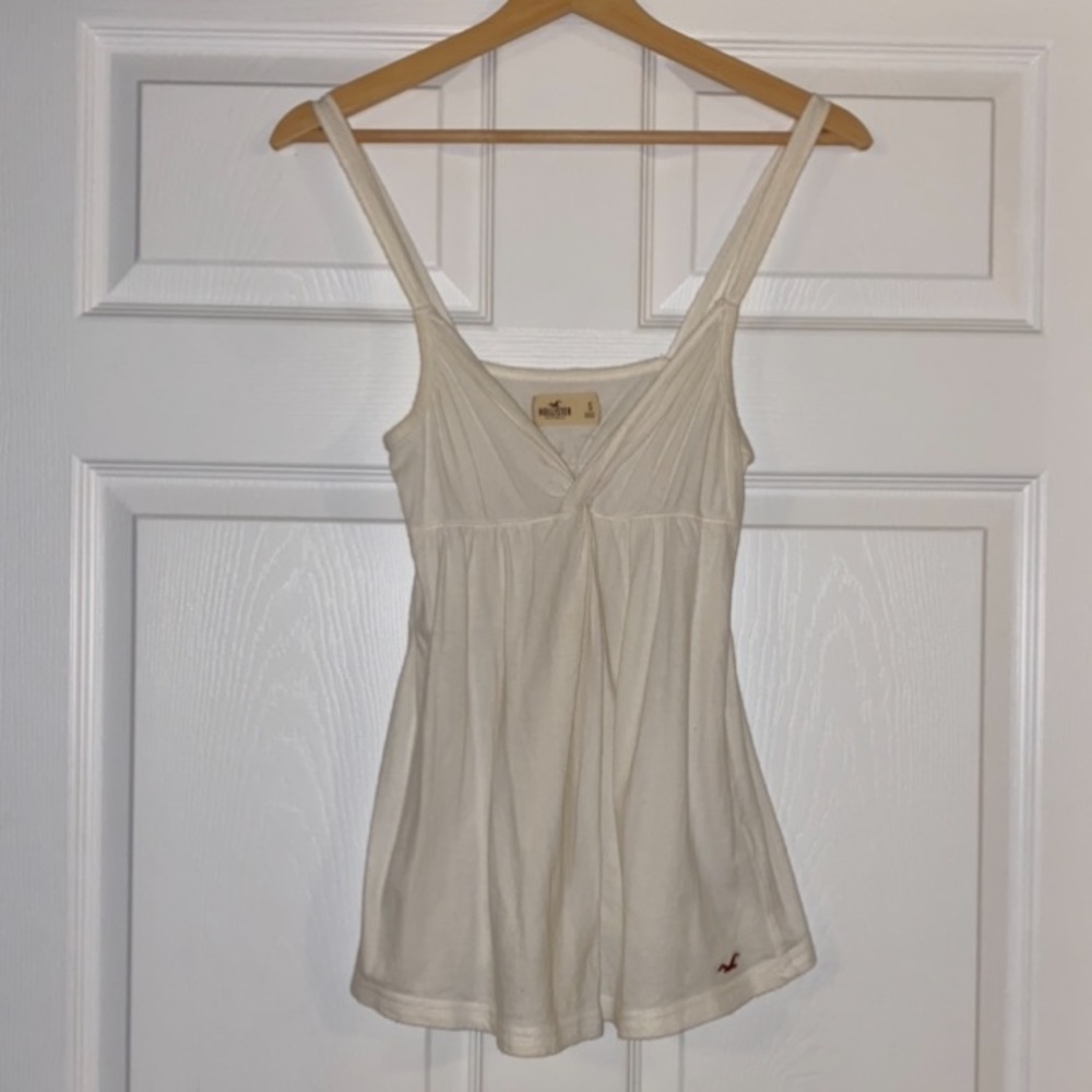 SOLD Hollister Tank